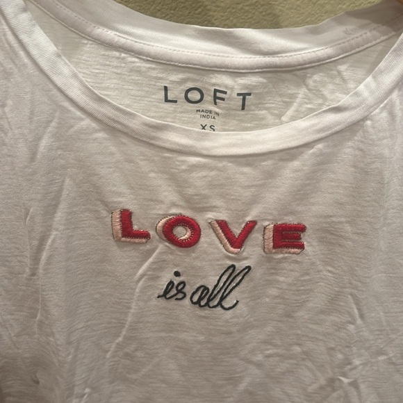LOFT White and Red Short Sleeve Tee - Picture 4 of 8